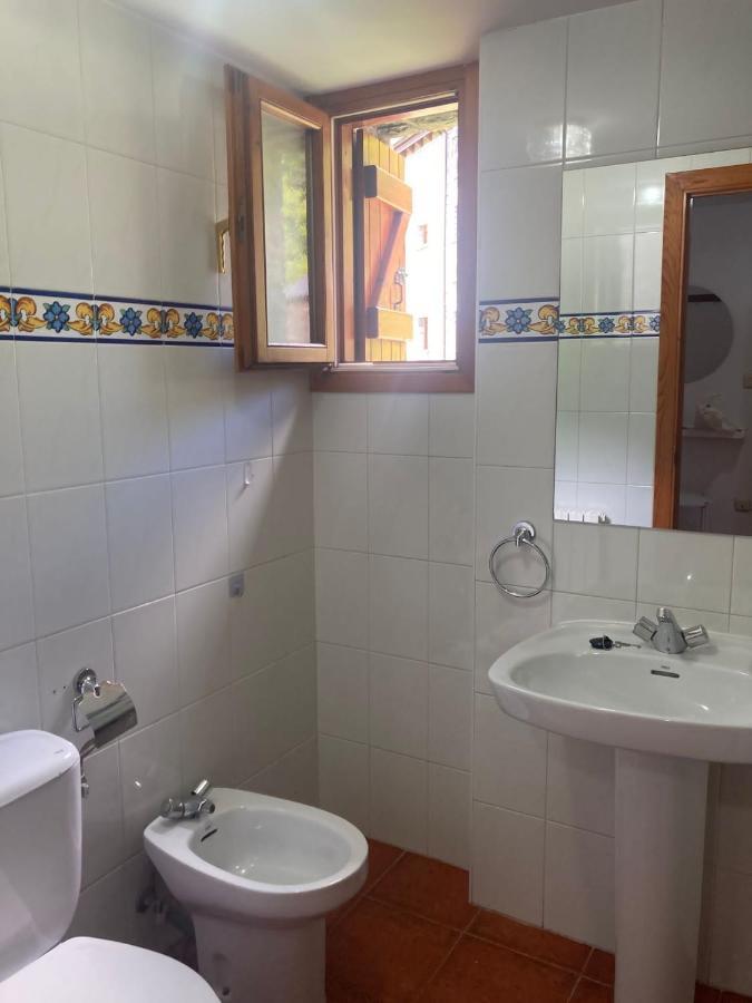 El Estudio De Buenavista Biescas  Esterno foto